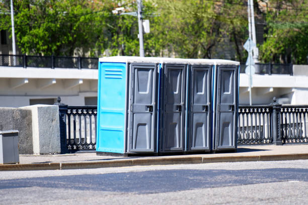 Best Porta potty delivery and setup  in North Prairie, WI